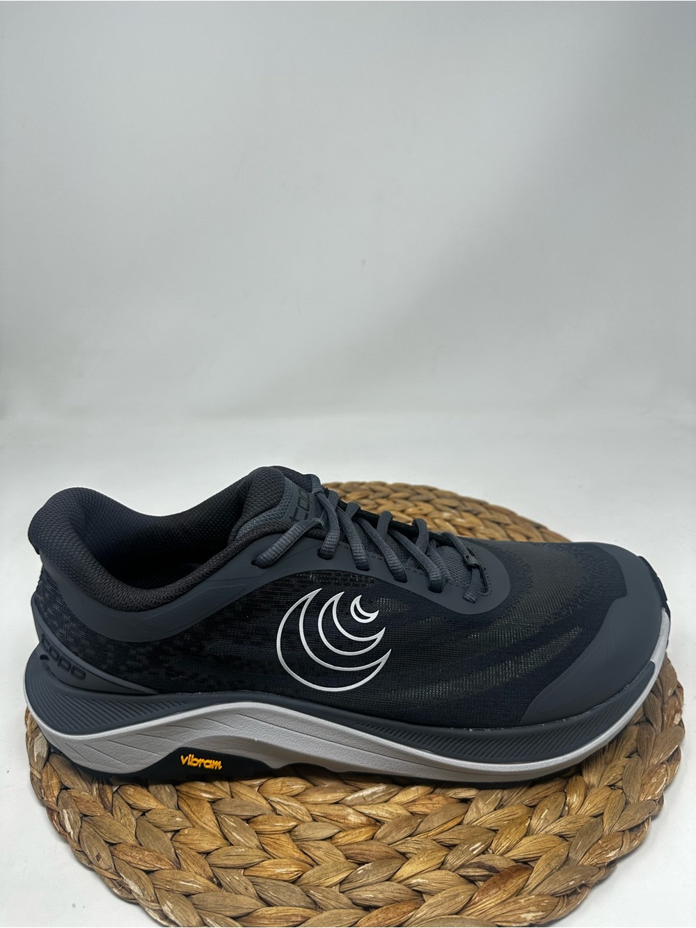 TOPO Ultraventure 4 Trail Running Shoes Grey Vibram Size 12 Men's